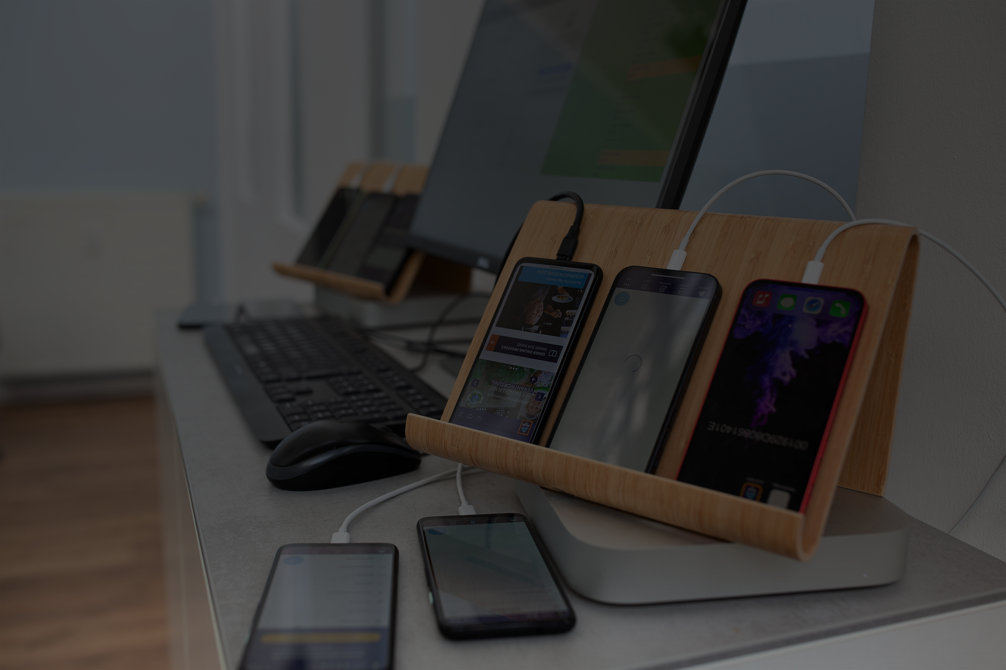 20211001_appmatics-office_kai-kienzle_4232_black30%Verlauf-4